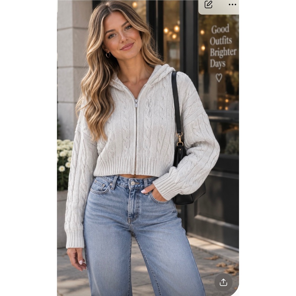 Aritzia Sunday Best Octavia Zip Hoodie Cable Knit Wool Sweater Cream Small